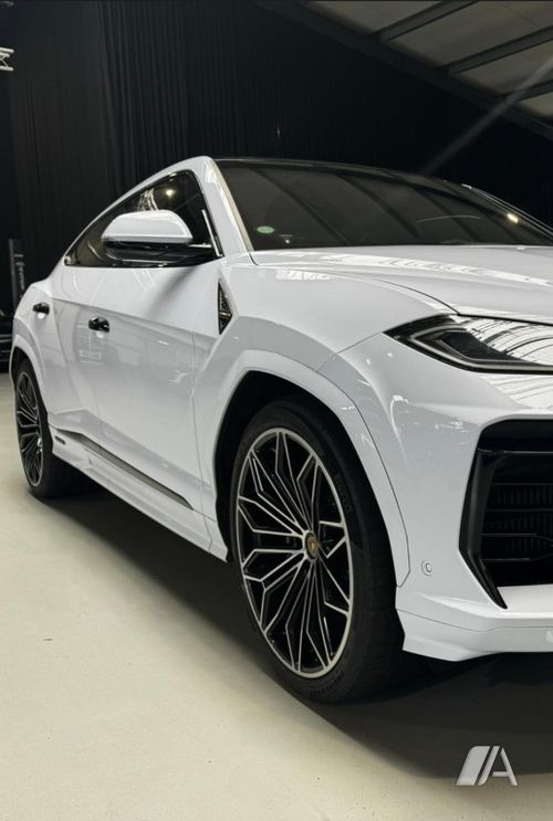 Lamborghini Urus 2025, foto 1