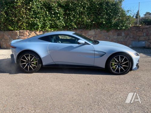 Aston Martin Vantage 4.0 V8 (Aut.8v) 2021, foto 1