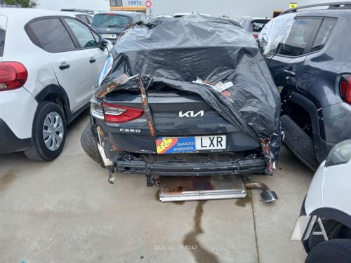 Kia cee'd f/l 5p 1.0 MHEV Tech DCT 2022, foto 1