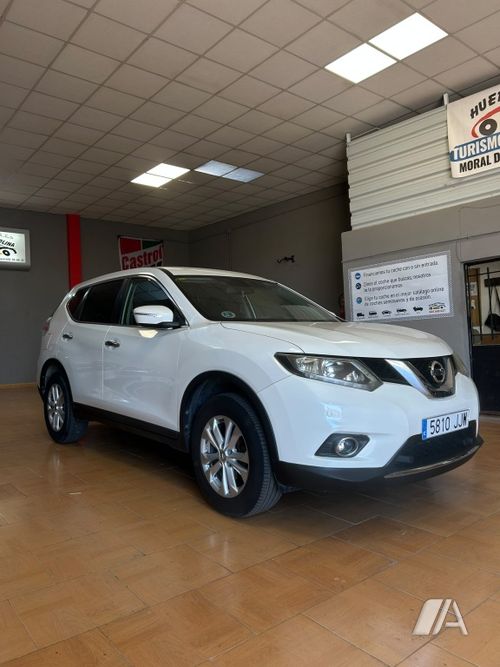 Nissan X-Trail 1.6 dCi Acenta 4x2 2015, foto 1