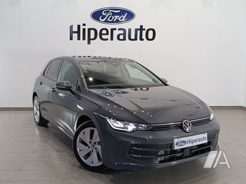 Volkswagen Golf "Más" 1.5 TSI 6 vel. 2025
