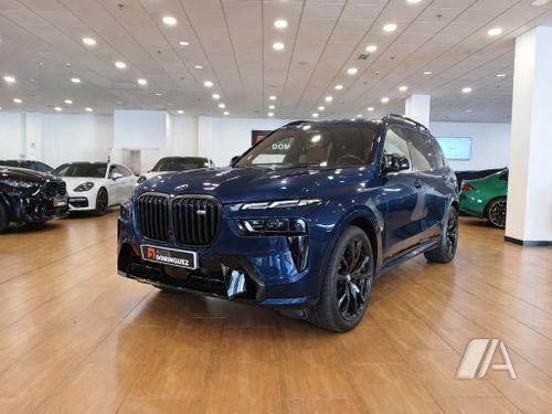 BMW X7 M60i (G07 LCI) 2023