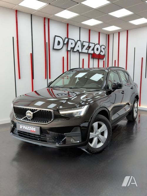Volvo XC40 T2 Core Manual 2023