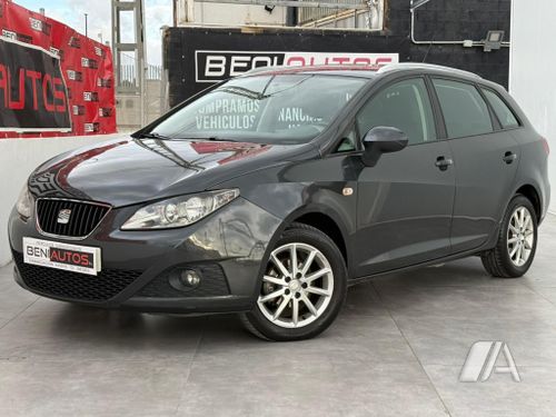 SEAT Ibiza ST 1.4 Style (2010) 2011, foto 1