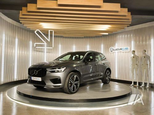 Volvo XC60 2.0 Recharge T6 R-Design Automatico eAWD (2021) 2021