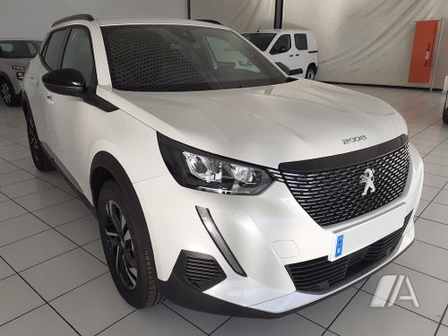 Peugeot 2008 Allure Pack PureTech S&S 6 Vel. MAN 2023
