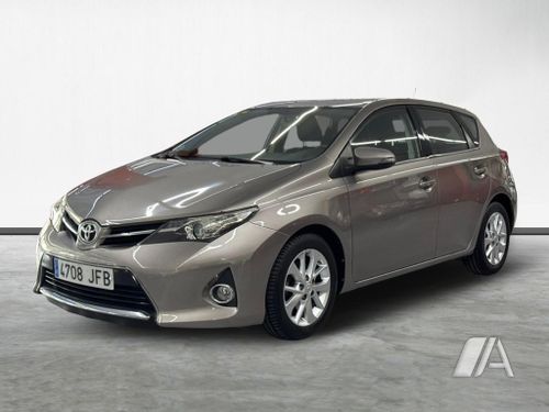 Toyota Auris 90D Active 2015, foto 1