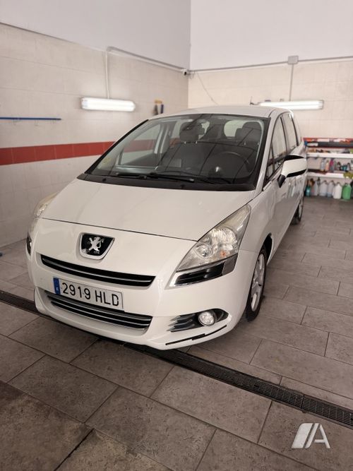 Peugeot 5008 1.6 HDI FAP Active 2012