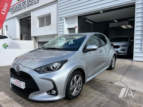 Toyota Yaris Cross 1.5 120H Style Plus 2024, foto 1