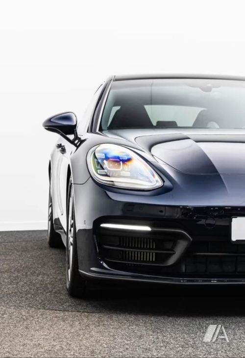 Porsche Panamera 4 E-Hybrid 2023, foto 1