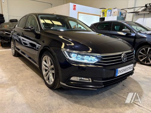 Volkswagen Passat 1.8 TSI BMT Sport DSG 2017, foto 1