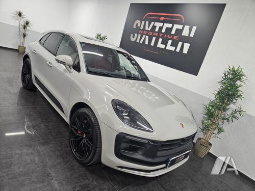 Porsche Macan 2024, foto 1