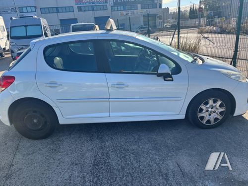 Peugeot 207 1.4 VTi 16v Confort 3p (2009-) 2011, foto 1