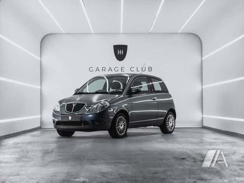Lancia Ypsilon 2011