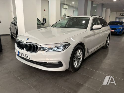 BMW Serie 5 520 d Touring 2017, foto 1