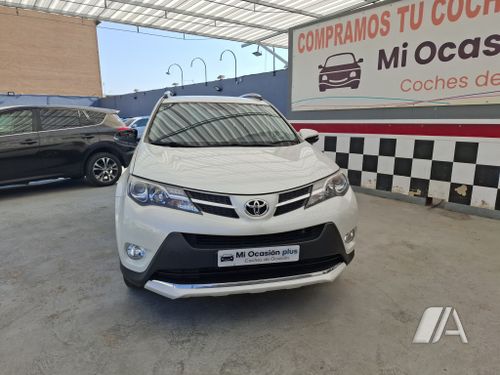 Toyota RAV4 120D Active 4x2 2015