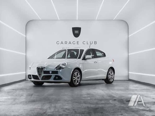 Alfa Romeo Giulietta 1.6 JTDm Distinctive 2013, foto 1
