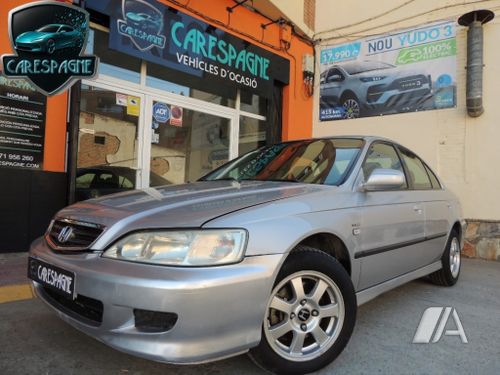 Honda Accord Sedan 1.8i LS VTEC 2001, foto 1
