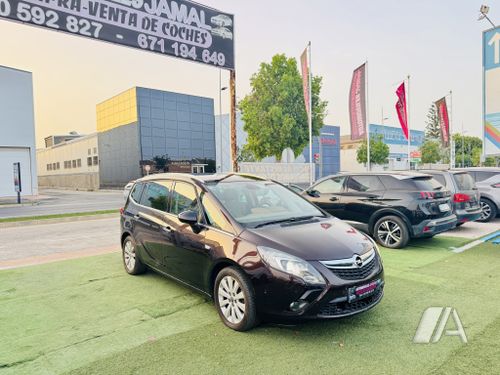 Opel Zafira TOURER 2.0 CDTi Excellence 2012