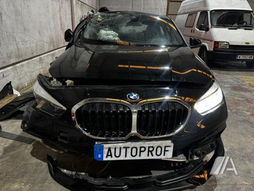 BMW Serie 1 118 i (F40) 2024, foto 1
