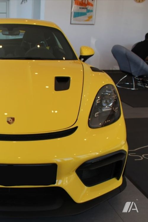 Porsche Cayman 2025