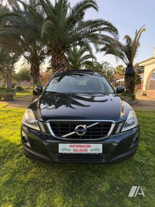 Volvo XC60 2.4D R-Design 2009, foto 1