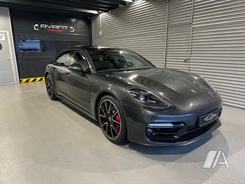 Porsche Panamera 4 E-Hybrid 2019, foto 1