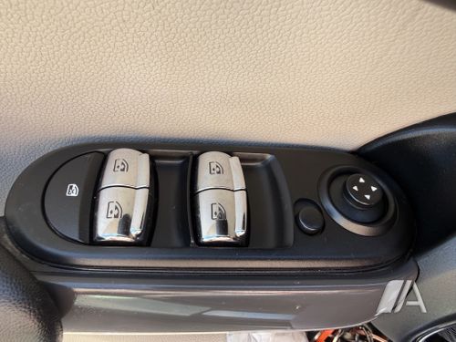 MINI One D 2016, foto 1