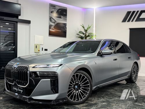 BMW Serie 7 740d xDrive (G70) 2024, foto 1