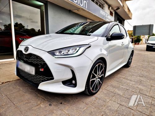 Toyota Yaris 1.5 GR-Sport Plus 2022