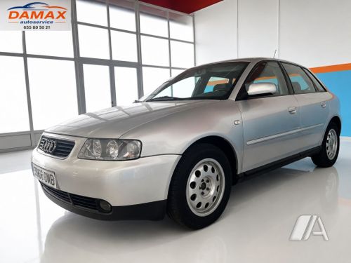 Audi A3 1.6 Attraction / Ambition / Ambiente 2001, foto 1