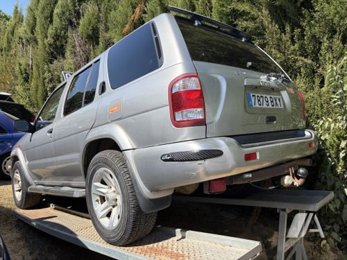 Nissan Terrano 2002, foto 1
