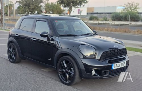 MINI Countryman Cooper S ALL4 2012, foto 1