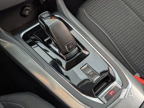 Peugeot 308 5P Allure Pack BlueHDi S&S EAT8 2021, foto 1