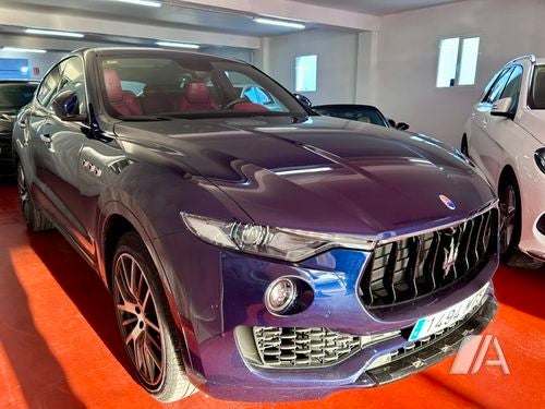 Maserati Levante 2018, foto 1