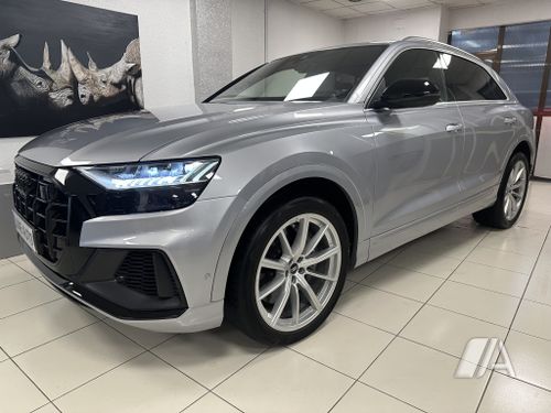Audi Q8 2021