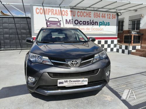 Toyota RAV4 150D Advance AWD AutoDrive 2014