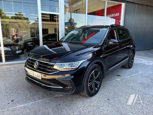 Volkswagen Tiguan Life 2.0 TDI (2021) 2022, foto 1