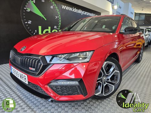 Škoda Octavia A8 Combi 2.0 TSI DSG RS 2024, foto 1