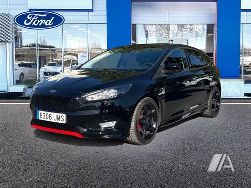 Ford Focus 1.5 Ecoboost T S-T Line Black&Red / Red&Black Edition 2016