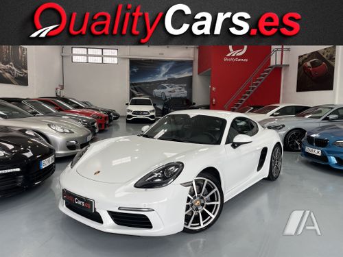 Porsche Cayman 2018, foto 1