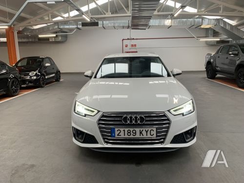 Audi A4 Avant 35 TFSI S line S tronic 7 vel. 2019