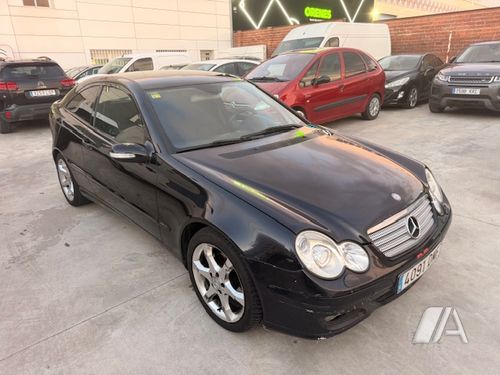 Mercedes-Benz Clase C C 200 CDI Sportcoupé Sport Edition 3p (W203) 2005, foto 1