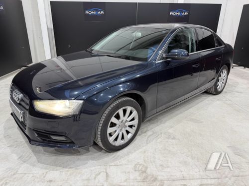 Audi A4 2.0 TDI DPF Advanced Edition Multitr. 2012, foto 1