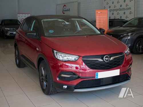 Opel Grandland X 1.2 Turbo Design & Tech (2021) 2021