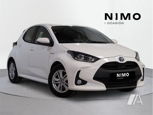 Toyota Yaris 1.5 Business Plus 2022