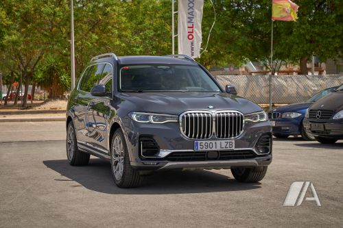 BMW X7 xDrive30d 2020, foto 1