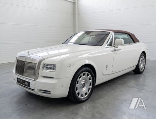 Rolls-Royce Phantom V12 2014, foto 1