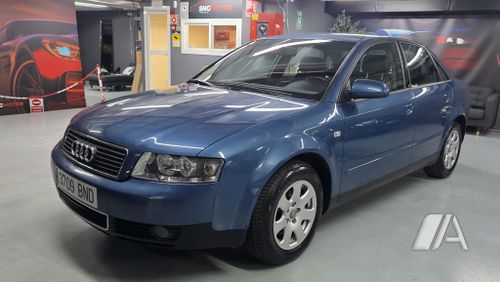 Audi A4 1.8 T 2002, foto 1
