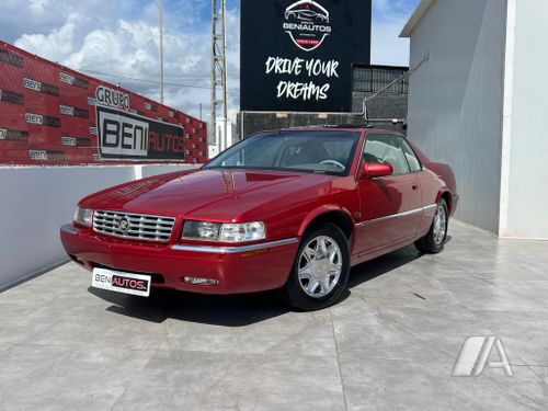 Cadillac 1996, foto 1